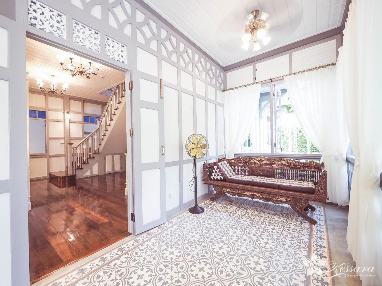 Kessara Hotel Bangkok Bagian luar foto